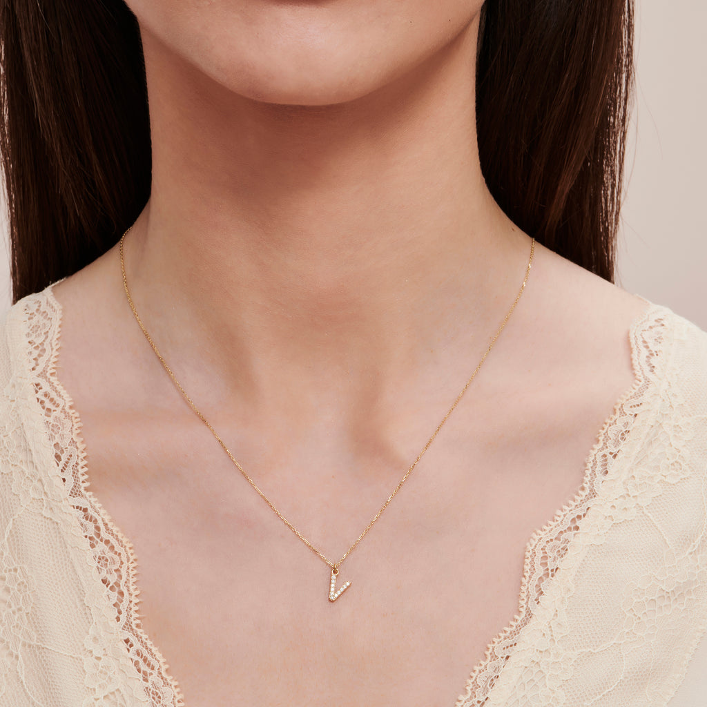 Collier Or Lettre V