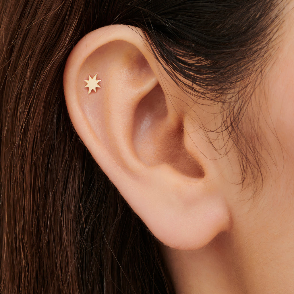 Gold Tragus Piercing