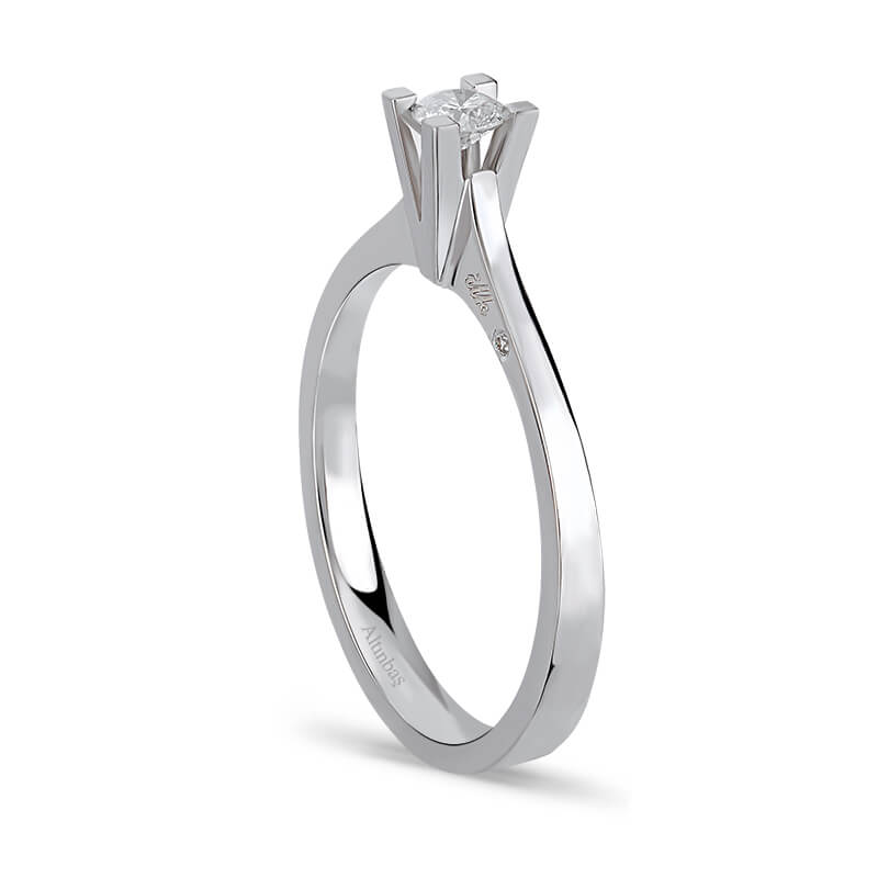 Solitaire Diamond Ring