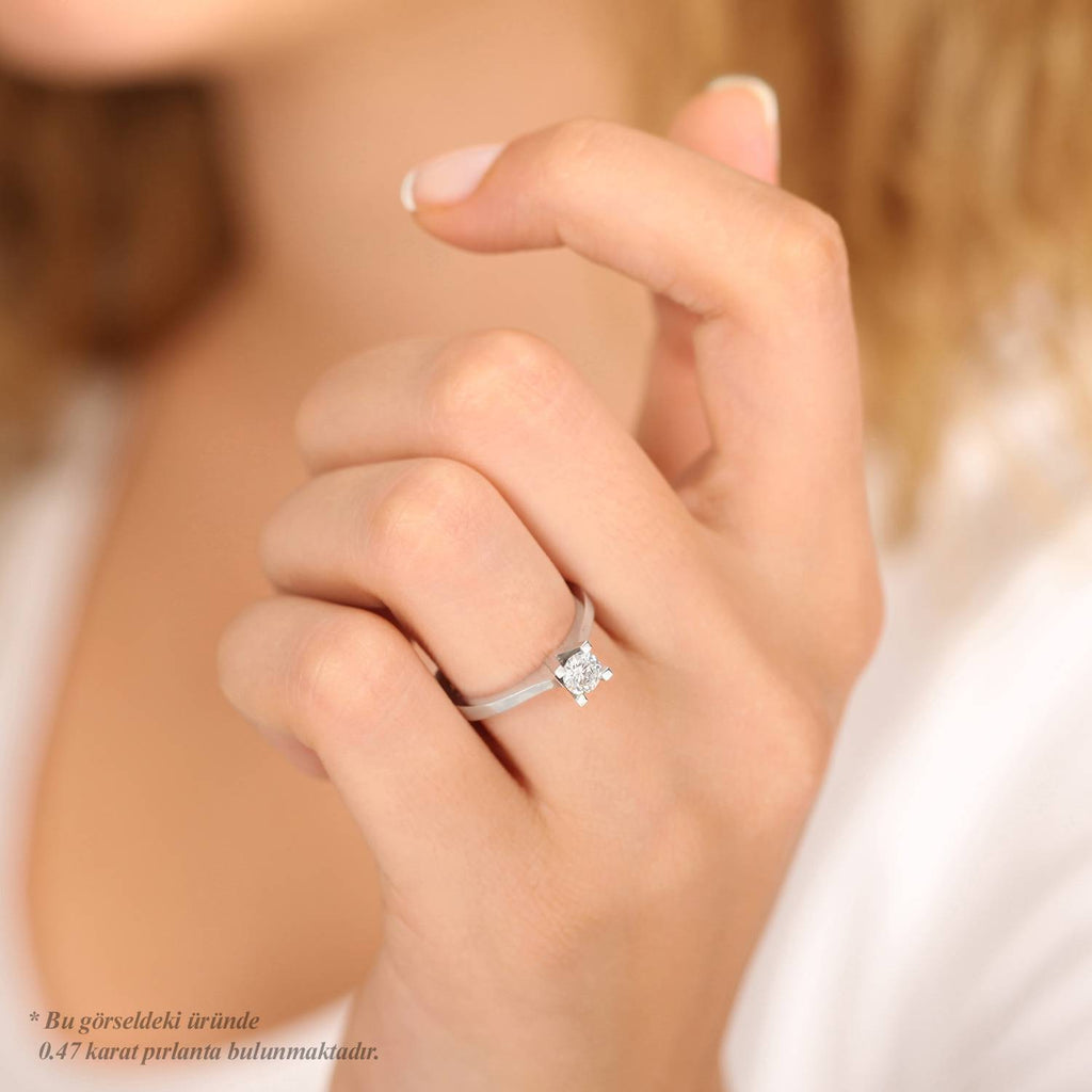 Solitaire Diamond Ring